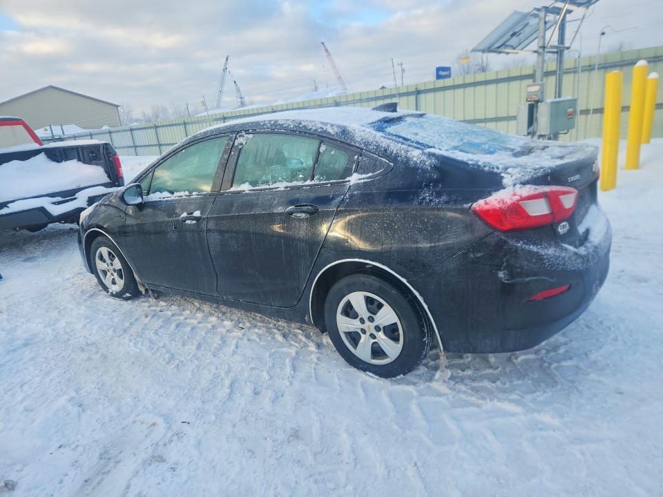 2018 Chevrolet Cruze მანქანა იყიდება აუქციონზე, vin: 1G1BC5SM9J7239769, აუქციონის ნომერი: 76714595