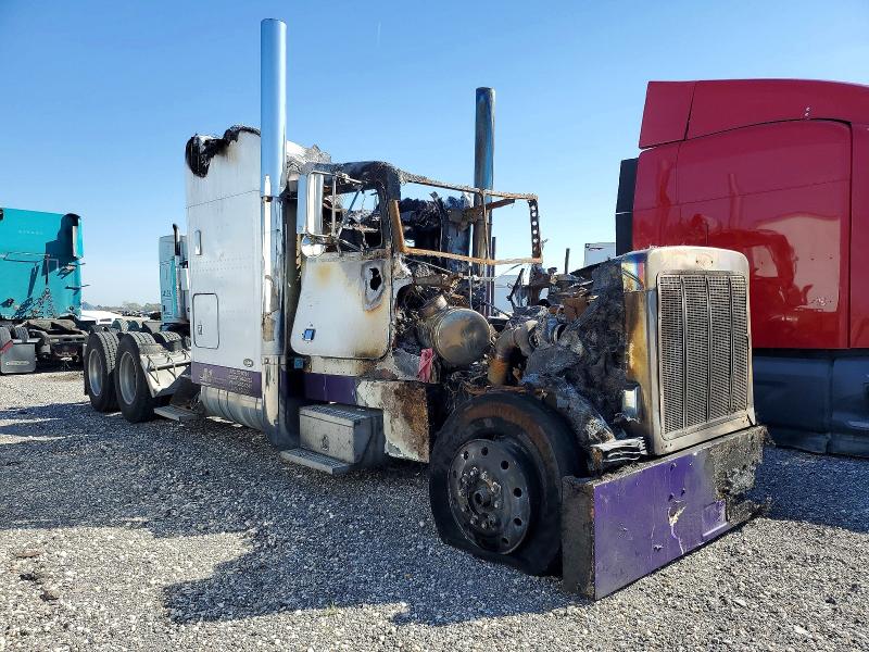 78400995 :رقم المزاد ، 1XP5DB9X0WD451340 vin ، 1998 Peterbilt 379 مزاد بيع
