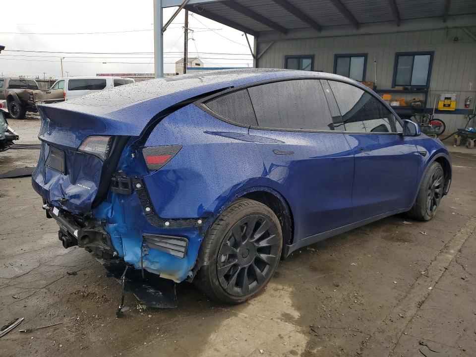 76939135 :رقم المزاد ، 5YJYGDEE3LF034675 vin ، 2020 Tesla Model Y مزاد بيع
