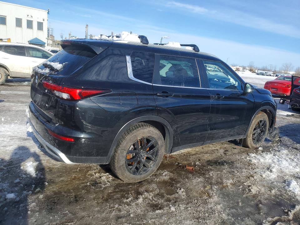 Продажа на аукционе авто 2023 Mitsubishi Outlander, vin: JA4J4UA82PZ603102, номер лота: 74220675