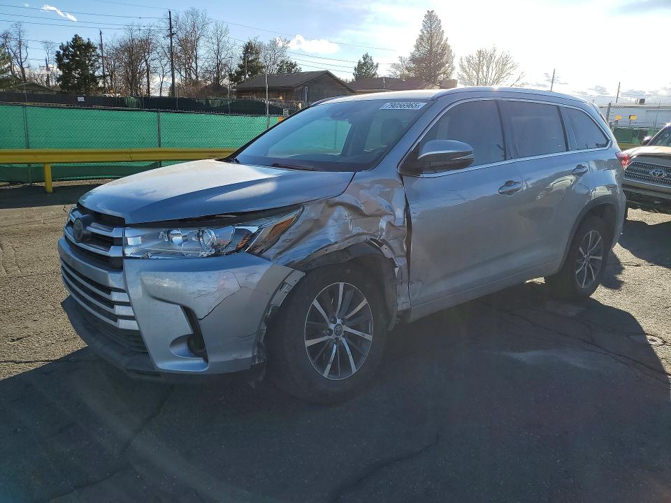 Aukcja sprzedaży 2017 Toyota Highlander, vin: 5TDKZRFH8HS511044, numer aukcji: 79056965
