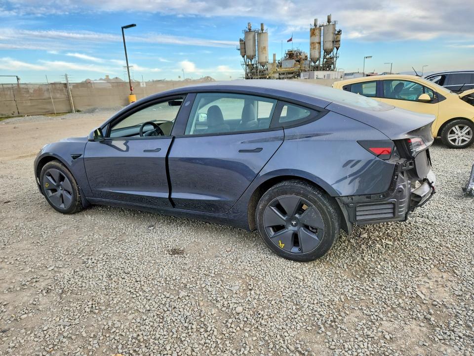 76182775 :رقم المزاد ، 5YJ3E1EA8PF712404 vin ، 2023 Tesla Model 3 مزاد بيع