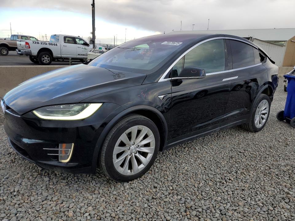 Auction sale of the 2017 Tesla Model X, vin: 5YJXCBE20HF041799, lot number: 75570675