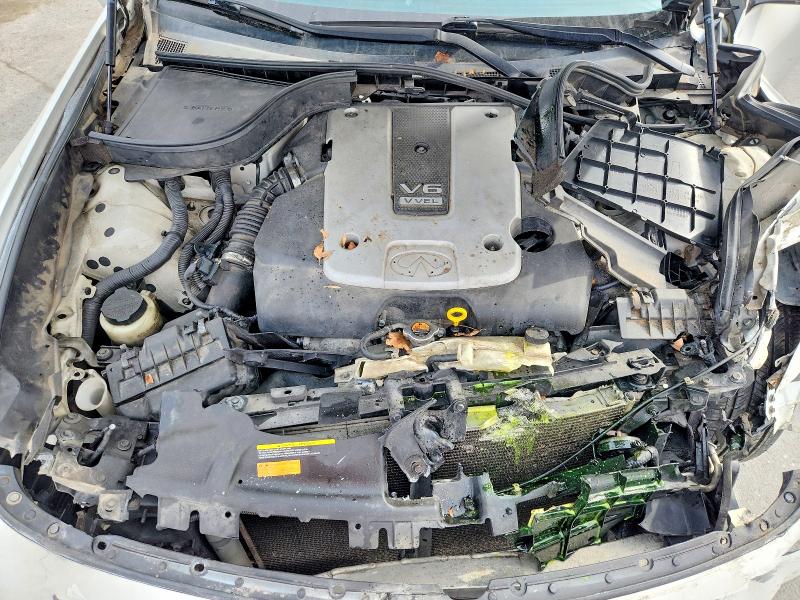 76861895 :رقم المزاد ، JN1CV6AR3FM650749 vin ، 2015 Infiniti Q40 مزاد بيع