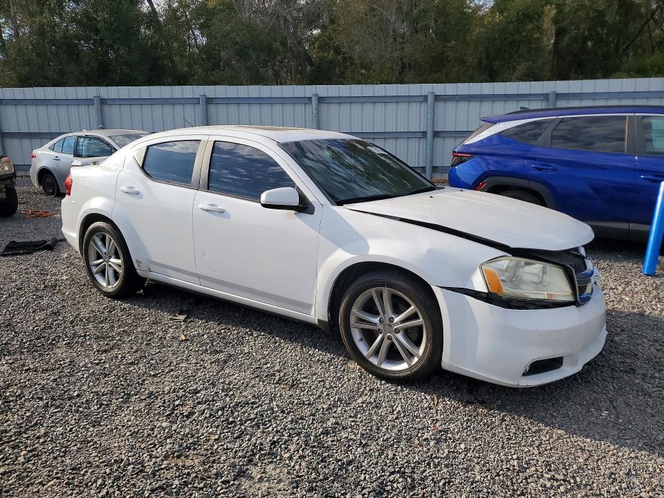 Продаж на аукціоні авто 2011 Dodge Avenger, vin: 1B3BD1FG7BN548981, номер лоту: 76847395