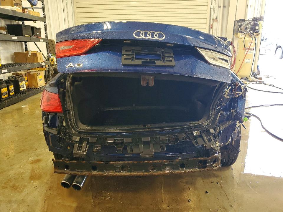 Продажа на аукционе авто 2015 Audi A3, vin: WAUACGFF2F1007211, номер лота: 76920655