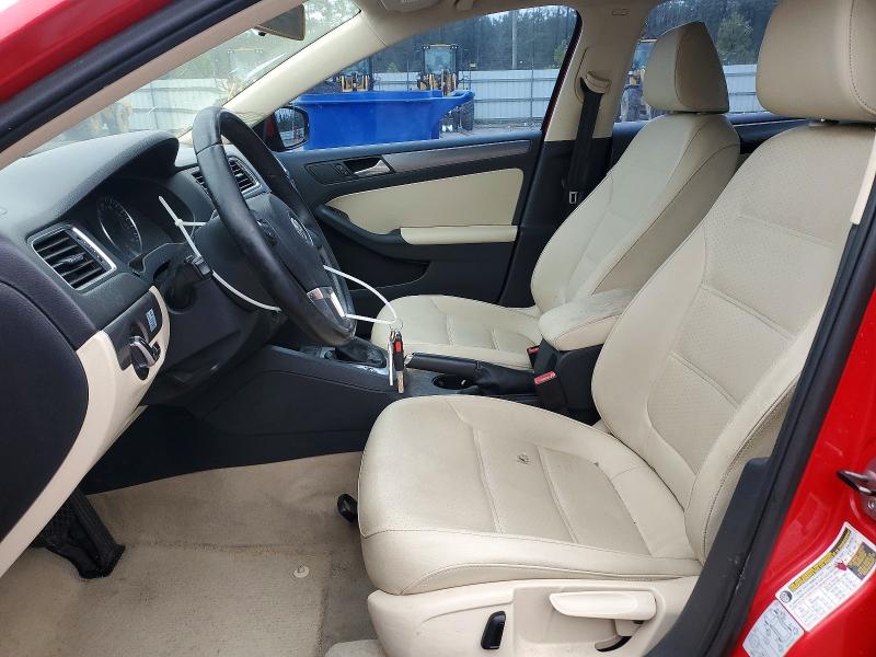 76203315 :رقم المزاد ، 3VWLL7AJ3DM421442 vin ، 2013 Volkswagen Jetta مزاد بيع