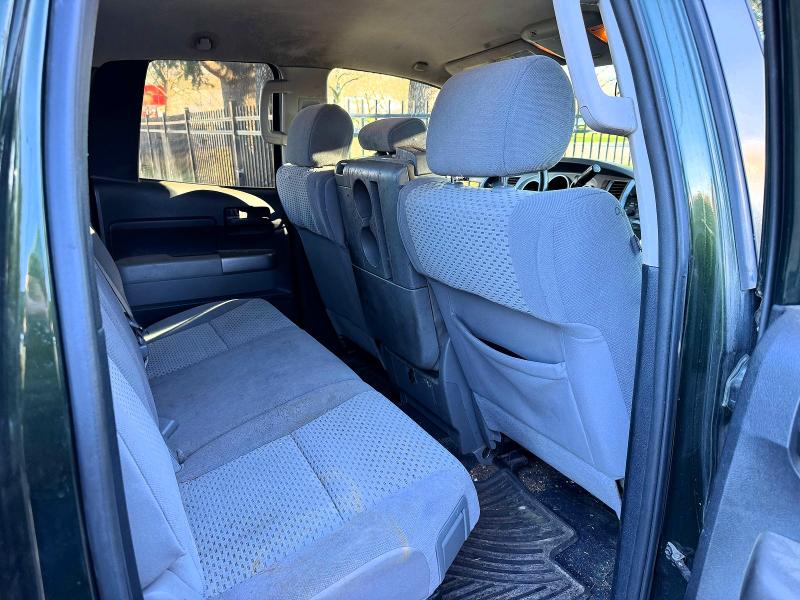 77024295 :رقم المزاد ، 5TFUM5F10CX029609 vin ، 2012 Toyota Tundra Dou مزاد بيع