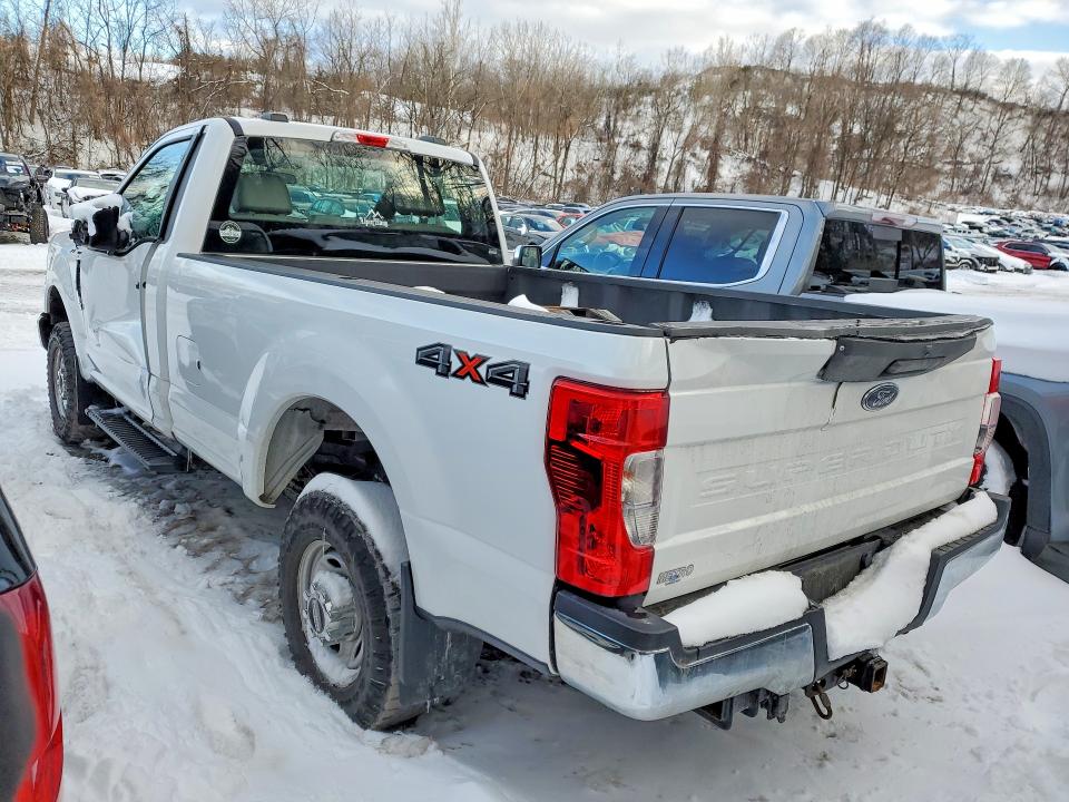 77372375 :رقم المزاد ، 1FTRF3BN3MED54104 vin ، 2021 Ford F350 مزاد بيع