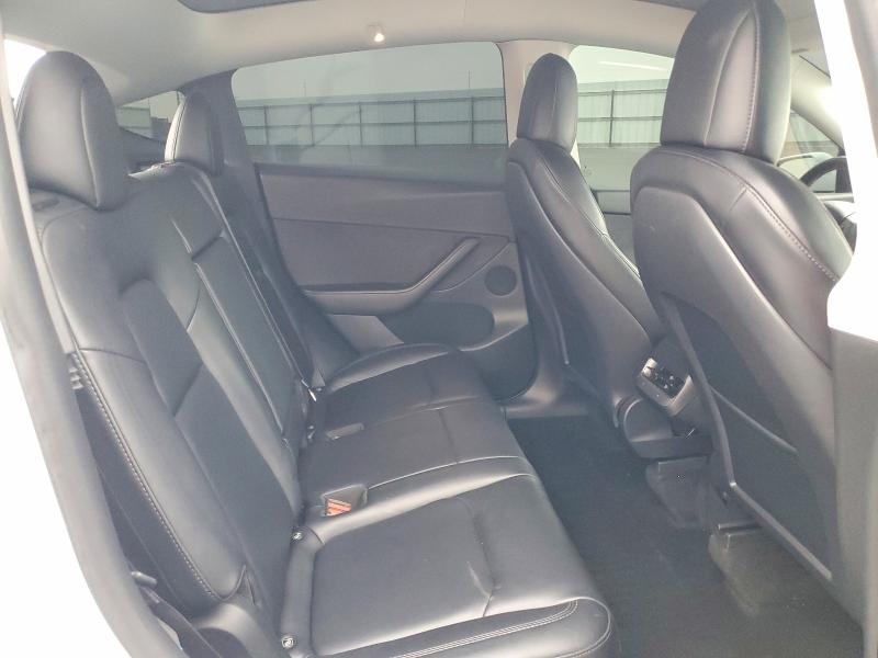 2022 Tesla Model Y მანქანა იყიდება აუქციონზე, vin: 7SAYGDEF6NF381724, აუქციონის ნომერი: 76828145