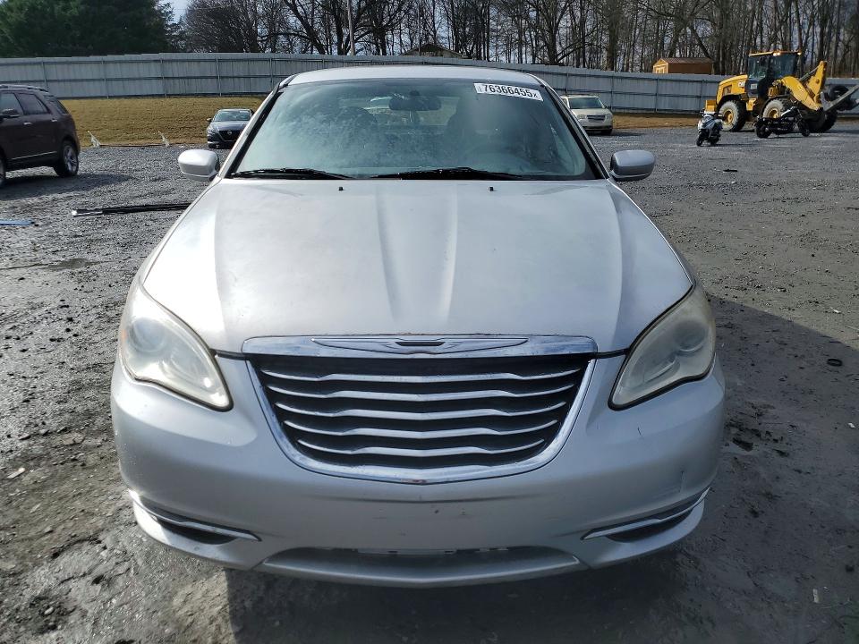 Aukcja sprzedaży 2011 Chrysler 200, vin: 1C3BC1FB7BN589556, numer aukcji: 76366455