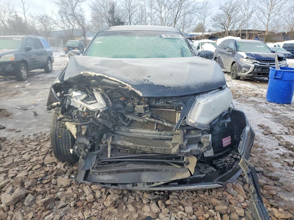 76136315 :رقم المزاد ، KNMAT2MT7JP583249 vin ، 2018 Nissan Rogue مزاد بيع