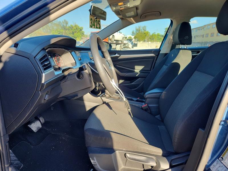 2020 Volkswagen Jetta მანქანა იყიდება აუქციონზე, vin: 3VWCB7BUXLM053982, აუქციონის ნომერი: 76530495