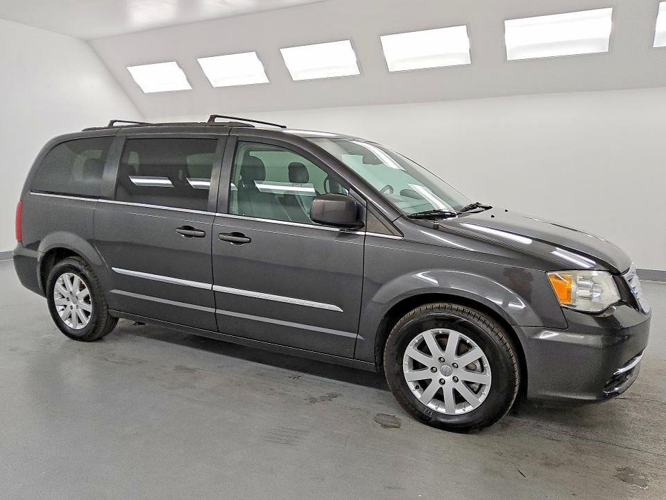78577805 :رقم المزاد ، 2C4RC1BG0GR157056 vin ، 2016 Chrysler Town & Country مزاد بيع