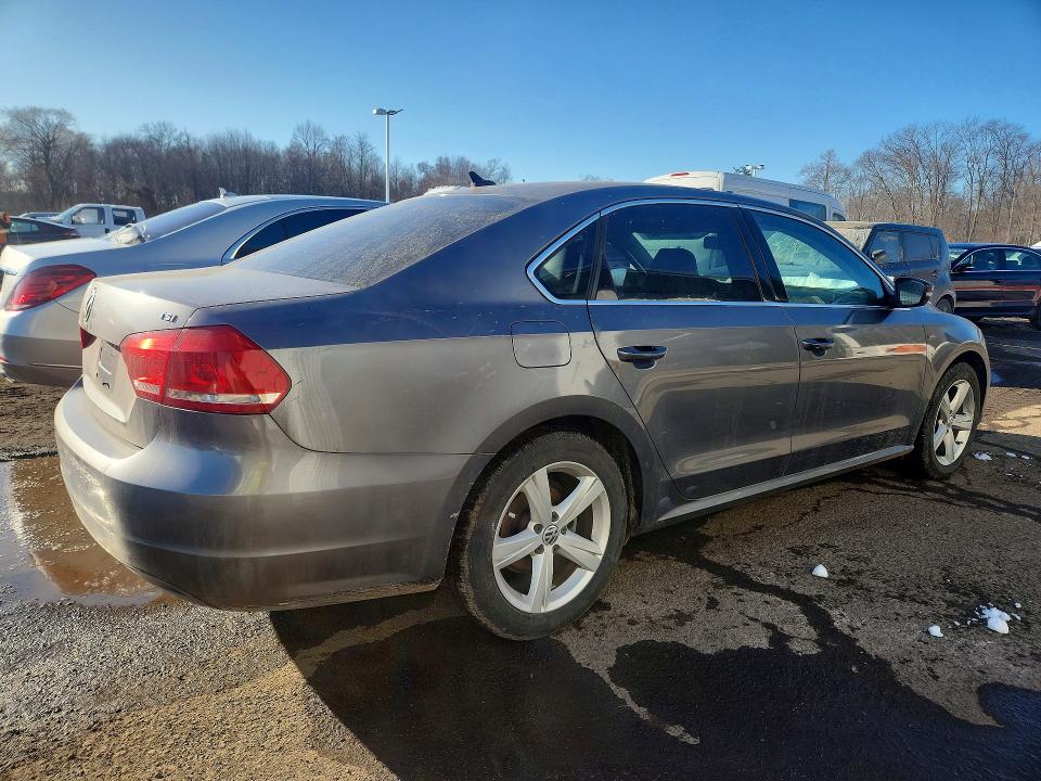 Продаж на аукціоні авто 2015 Volkswagen Passat, vin: 1VWAS7A30FC120496, номер лоту: 76163695
