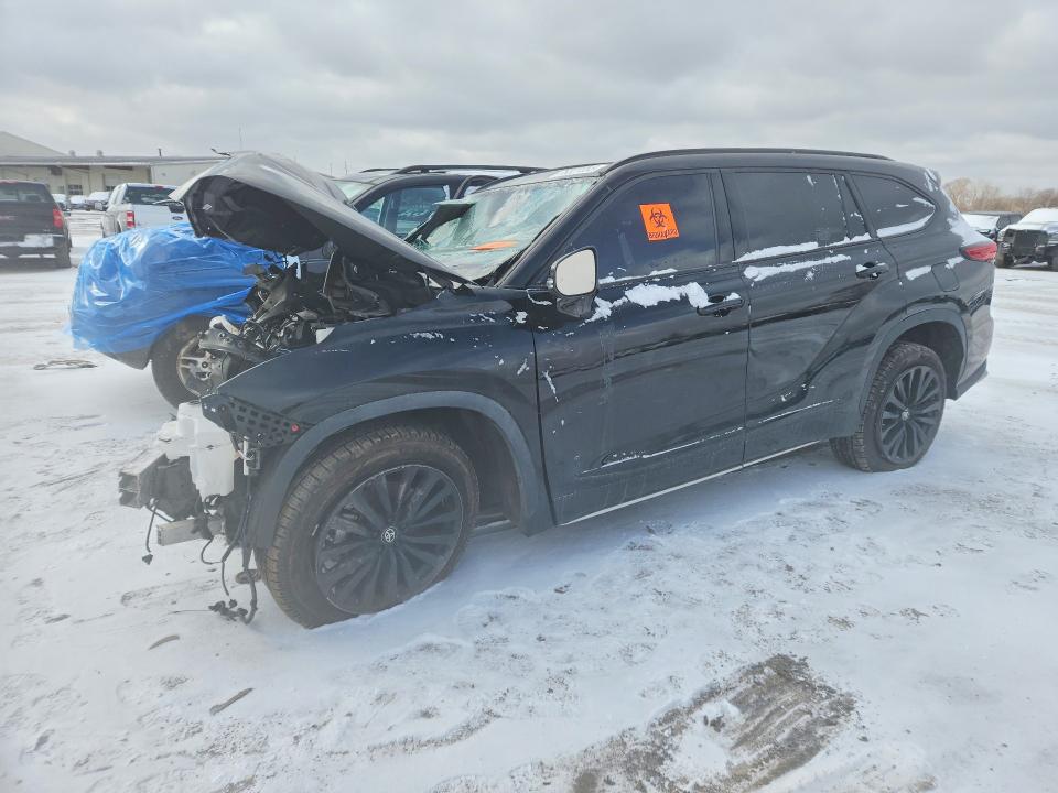Auction sale of the 2023 Toyota Highlander, vin: 5TDKDRAH7PS028066, lot number: 76327055