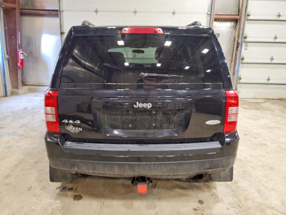 2015 Jeep Patriot მანქანა იყიდება აუქციონზე, vin: 1C4NJRFB2FD303900, აუქციონის ნომერი: 77904215