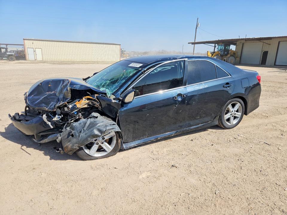 2014 Toyota Camry მანქანა იყიდება აუქციონზე, vin: 4T1BF1FKXEU315728, აუქციონის ნომერი: 78252825