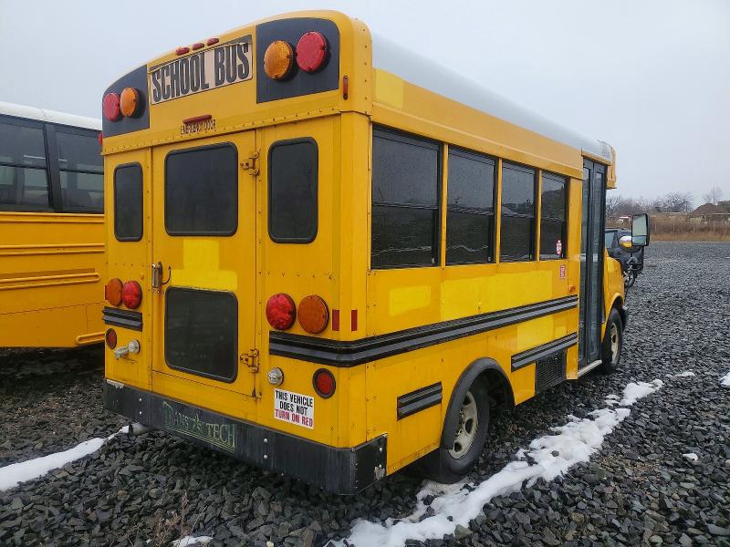 76035065 :رقم المزاد ، 1GBHG31C381224253 vin ، 2009 Chev Bus مزاد بيع