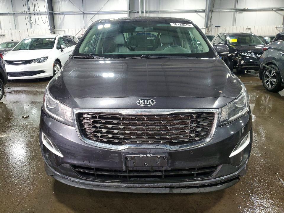 2021 Kia Sedona მანქანა იყიდება აუქციონზე, vin: KNDMB5C13M6674174, აუქციონის ნომერი: 76128075