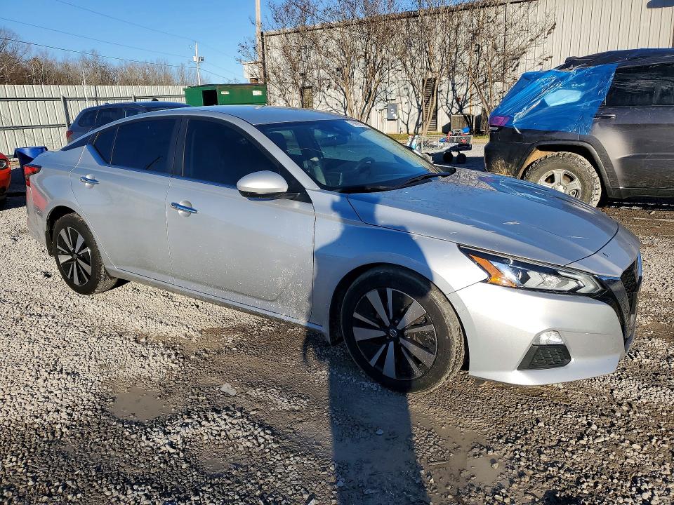 Продажа на аукционе авто 2022 Nissan Altima, vin: 1N4BL4DV7NN376319, номер лота: 74489575