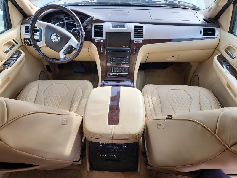 2008 Cadillac Escalade მანქანა იყიდება აუქციონზე, vin: 1GYFK66848R224782, აუქციონის ნომერი: 78809535