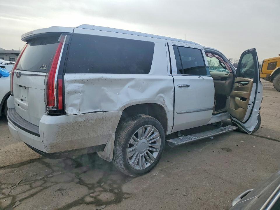 Продажа на аукционе авто 2020 Cadillac Escalade, vin: 1GYS4KKJ1LR136940, номер лота: 77165425