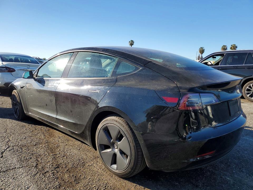 2022 Tesla Model 3 მანქანა იყიდება აუქციონზე, vin: 5YJ3E1EA4NF373363, აუქციონის ნომერი: 77094315