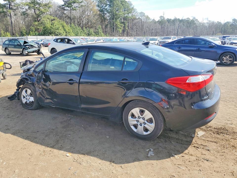 77962075 :رقم المزاد ، KNAFK4A68F5426090 vin ، 2015 Kia Forte مزاد بيع