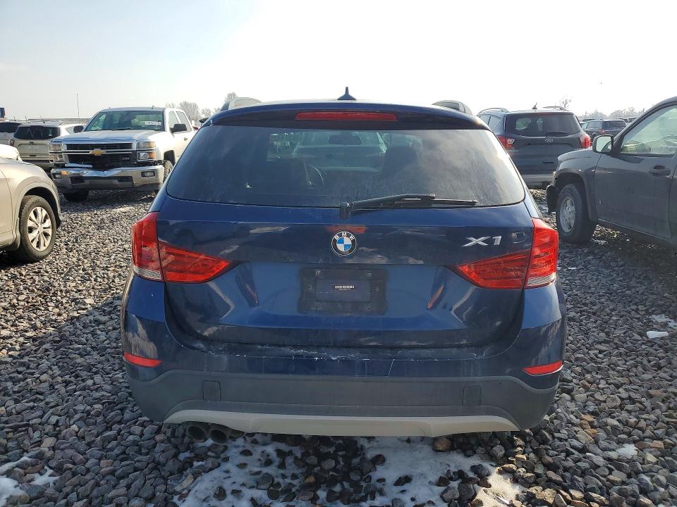 2015 Bmw X1 მანქანა იყიდება აუქციონზე, vin: WBAVL1C5XFVY27460, აუქციონის ნომერი: 76374425