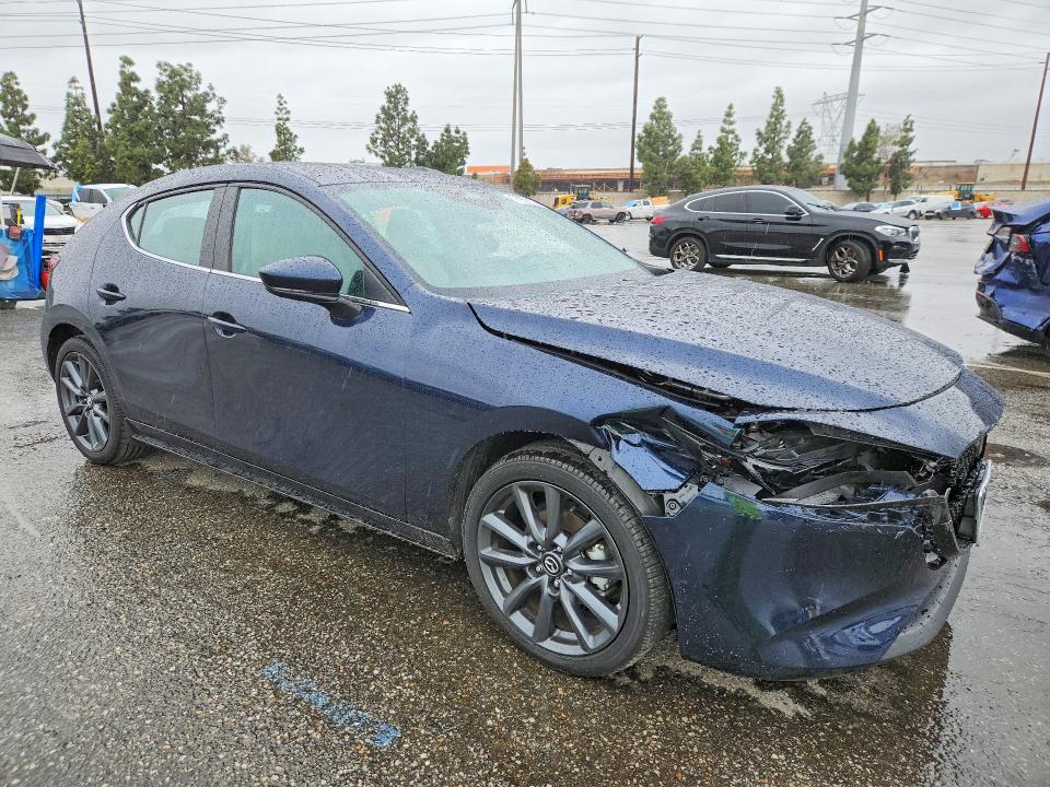 Aukcja sprzedaży 2024 Mazda 3, vin: JM1BPALM4R1715895, numer aukcji: 77969125