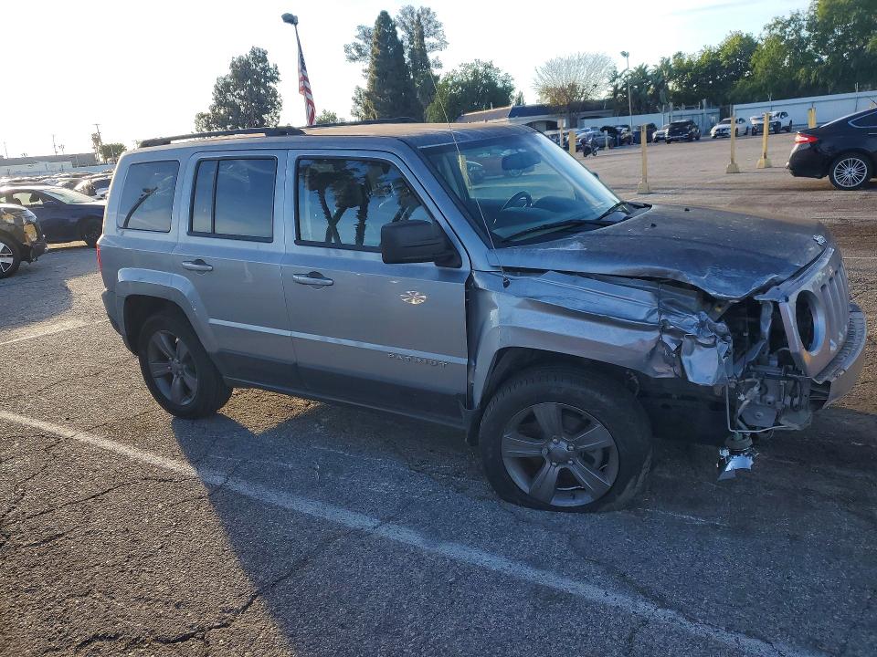 Продажа на аукционе авто 2015 Jeep Patriot, vin: 1C4NJRFB8FD218298, номер лота: 77246175