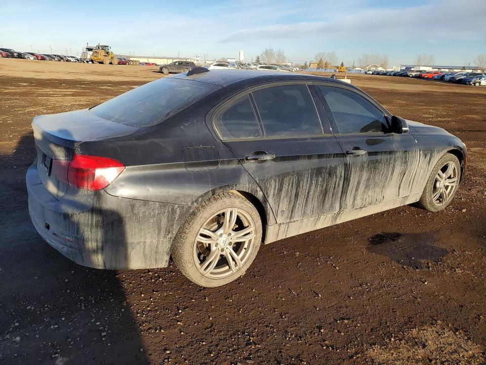 2018 Bmw 330 მანქანა იყიდება აუქციონზე, vin: WBA8D9C50JA614946, აუქციონის ნომერი: 77288935