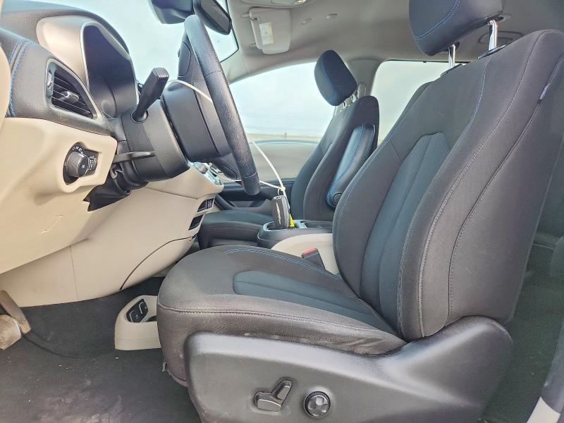 77775615 :رقم المزاد ، 2C4RC1FG4MR511568 vin ، 2021 Chrysler Pacifica مزاد بيع