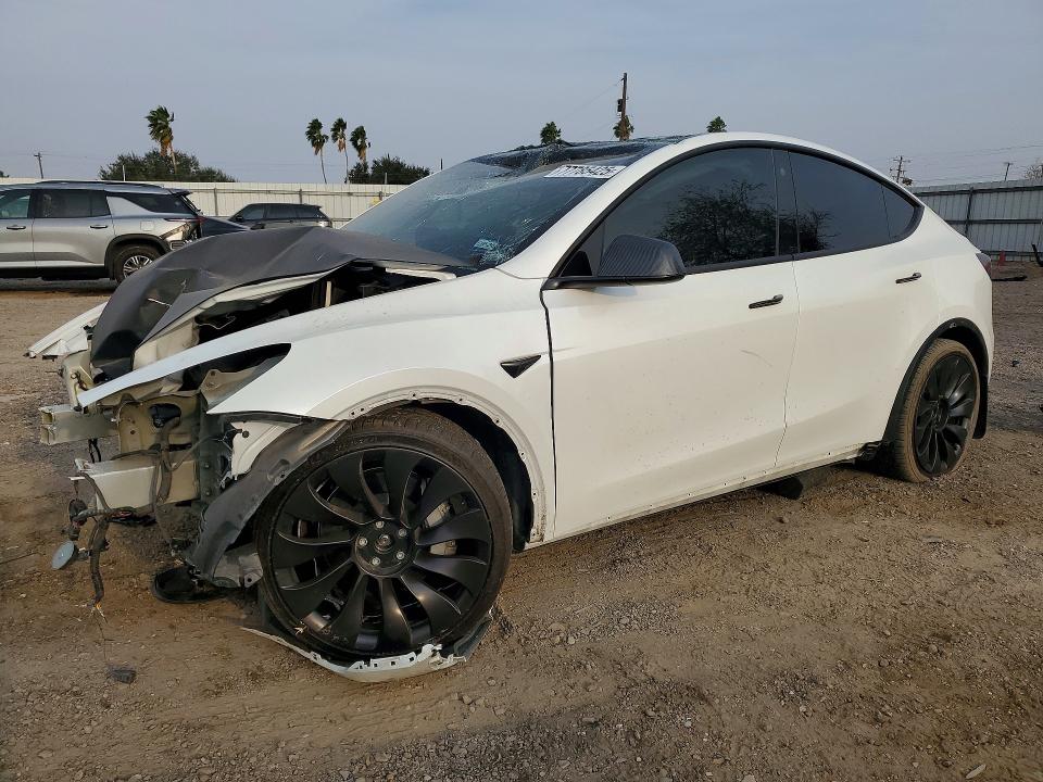 Продажа на аукционе авто 2023 Tesla Model Y, vin: 7SAYGDEE2PA038481, номер лота: 77785425