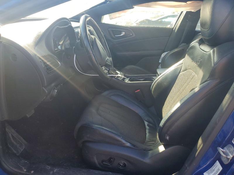78799665 :رقم المزاد ، 1C3CCCBG3FN519060 vin ، 2015 Chrysler 200 مزاد بيع