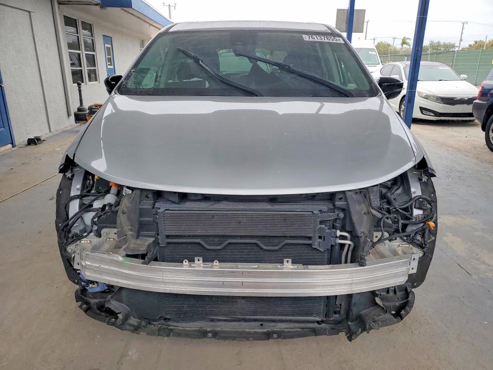 2024 Chrysler Pacifica მანქანა იყიდება აუქციონზე, vin: 2C4RC1BG9RR131736, აუქციონის ნომერი: 76137855