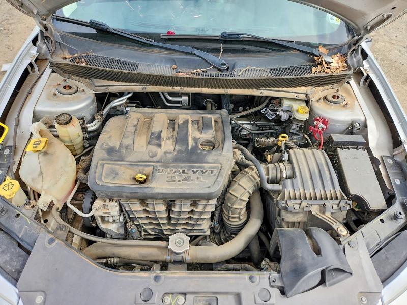 2010 Chrysler Sebring მანქანა იყიდება აუქციონზე, vin: 1C3CC5FB6AN193001, აუქციონის ნომერი: 77930785