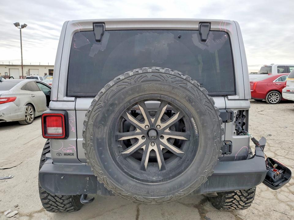 Продажа на аукционе авто 2018 Jeep Wrangler Unlimited, vin: 1C4HJXEG3JW114801, номер лота: 78812605