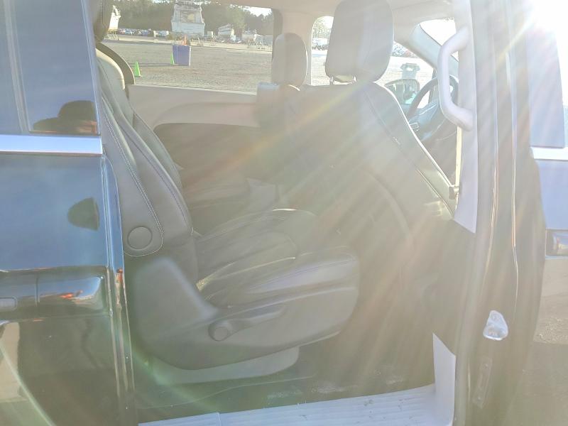 77770685 :رقم المزاد ، 2C4RC1S73RR150122 vin ، 2024 Chrysler Pacifica مزاد بيع