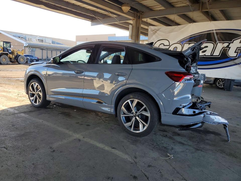 77148535 :رقم المزاد ، WA142BFZ5PP071199 vin ، 2023 Audi Q4 E-tron مزاد بيع