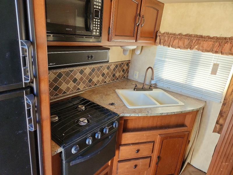 Продажа на аукционе авто 2013 Wildwood Wildwood, vin: 4X4TWDY20DC042319, номер лота: 77560685