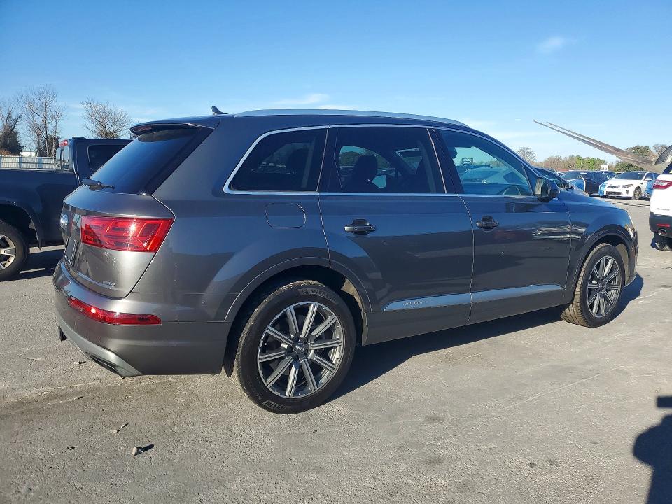 78867325 :رقم المزاد ، WA1LAAF73KD032516 vin ، 2019 Audi Q7 مزاد بيع