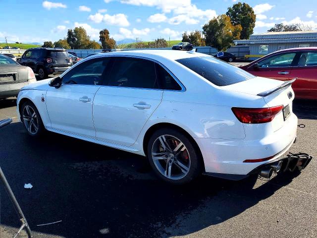 Продаж на аукціоні авто 2017 Audi A4, vin: WAUFNAF43HN032951, номер лоту: 77359255