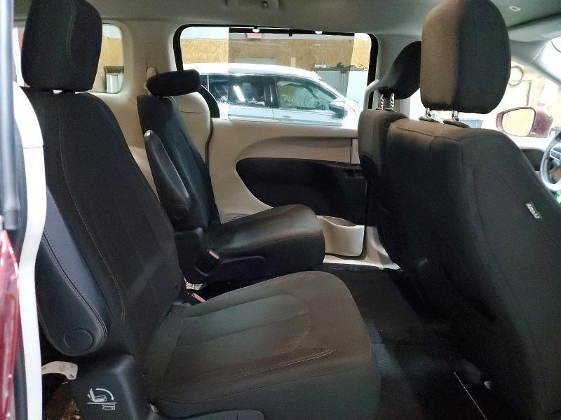 76901325 :رقم المزاد ، 2C4RC1FG1JR295299 vin ، 2018 Chrysler Pacifica مزاد بيع