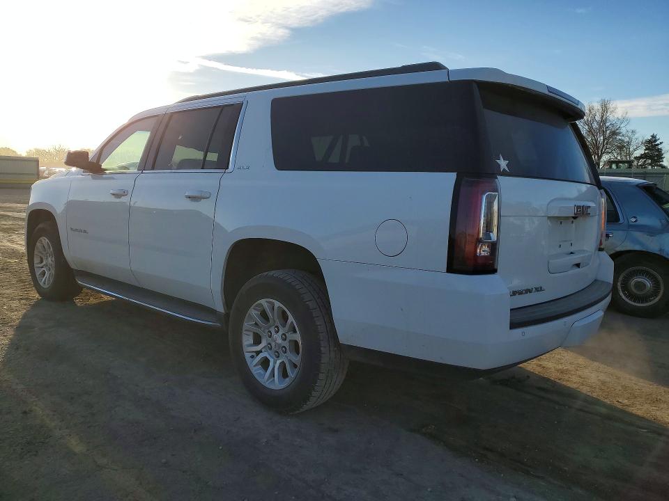 Продажа на аукционе авто 2017 Gmc Yukon Xl, vin: 1GKS2FKC0HR215306, номер лота: 77527305