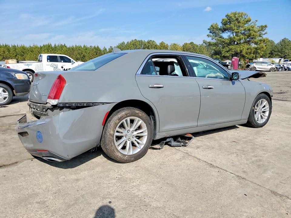 Продаж на аукціоні авто 2017 Chrysler 300, vin: 2C3CCAAG8HH647523, номер лоту: 76993595