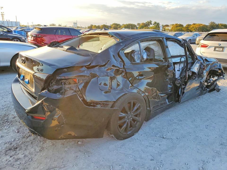 77196075 :رقم المزاد ، JN1CV7AR1GM252916 vin ، 2016 Infiniti Q50 Base مزاد بيع