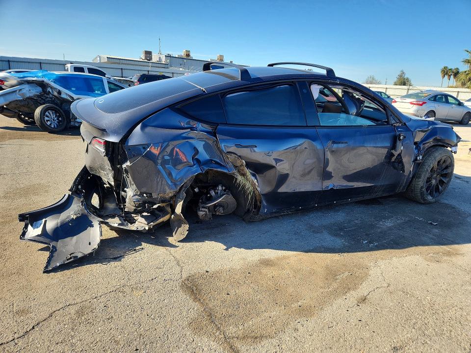 2023 Tesla Model Y მანქანა იყიდება აუქციონზე, vin: 7SAYGDEE3PA022984, აუქციონის ნომერი: 78444695