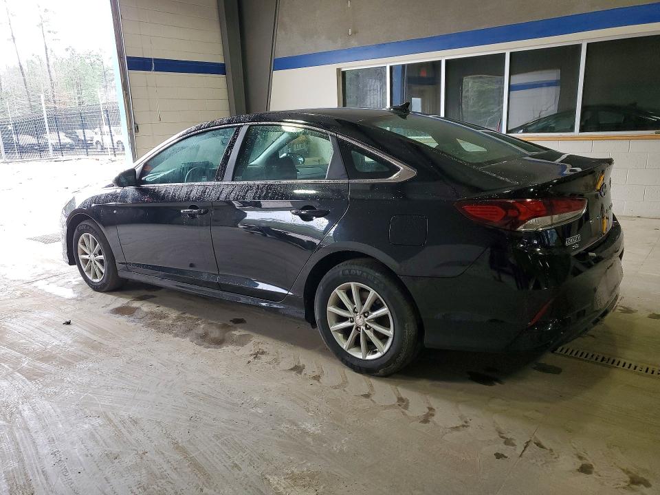 77614165 :رقم المزاد ، 5NPE24AF1JH726576 vin ، 2018 Hyundai Sonata Se مزاد بيع